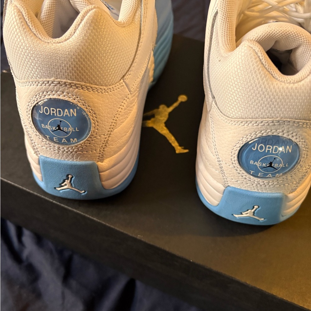 Jordan Sneakers in White and Blue size 11 - Picture 8 of 10